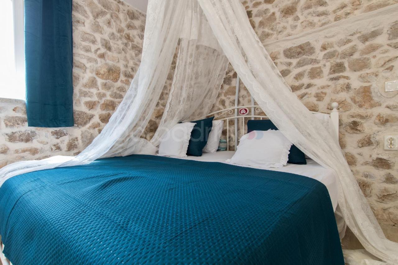 Holiday Home Godinj Donje Rascane Екстериор снимка