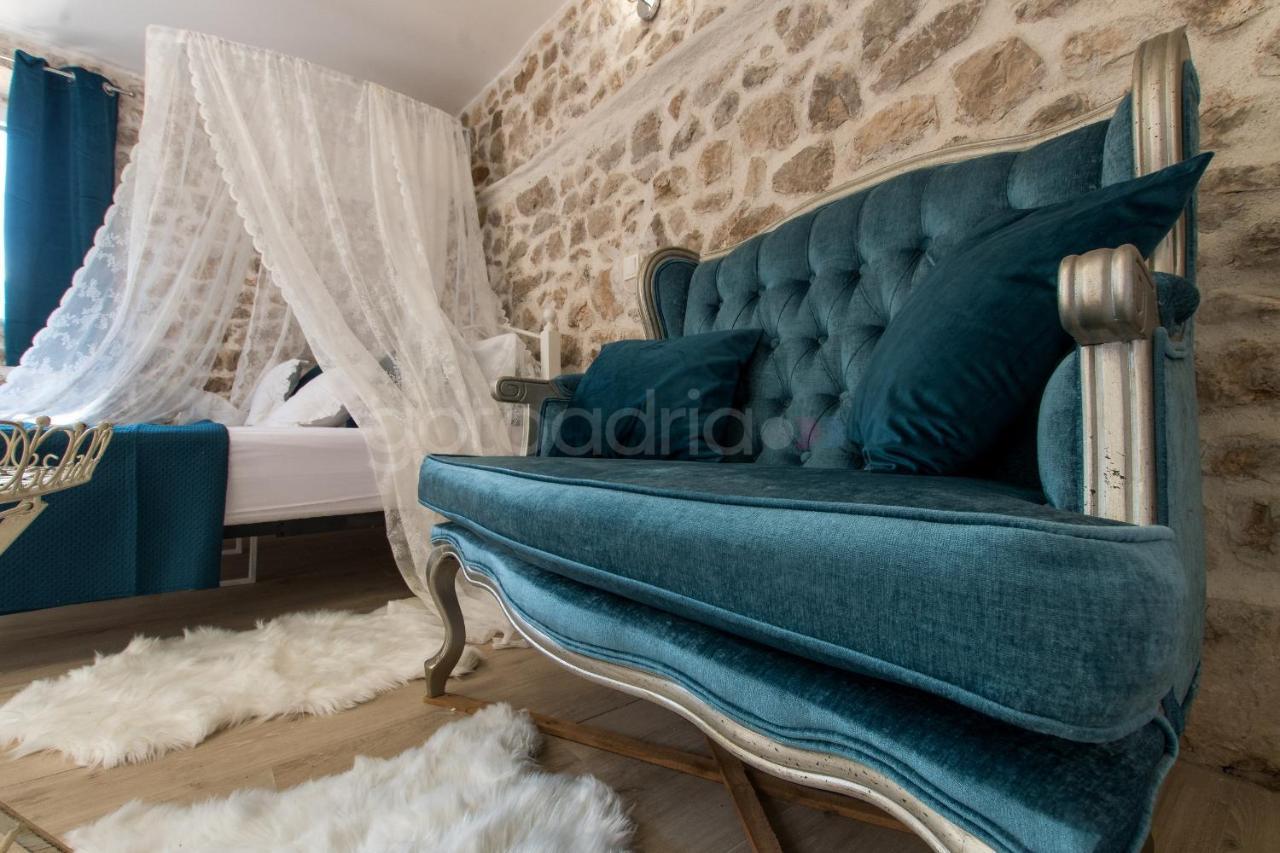 Holiday Home Godinj Donje Rascane Екстериор снимка