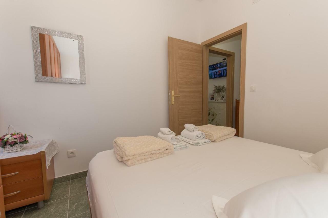 Holiday Home Godinj Donje Rascane Екстериор снимка
