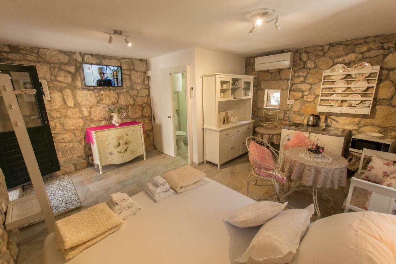 Holiday Home Godinj Donje Rascane Екстериор снимка