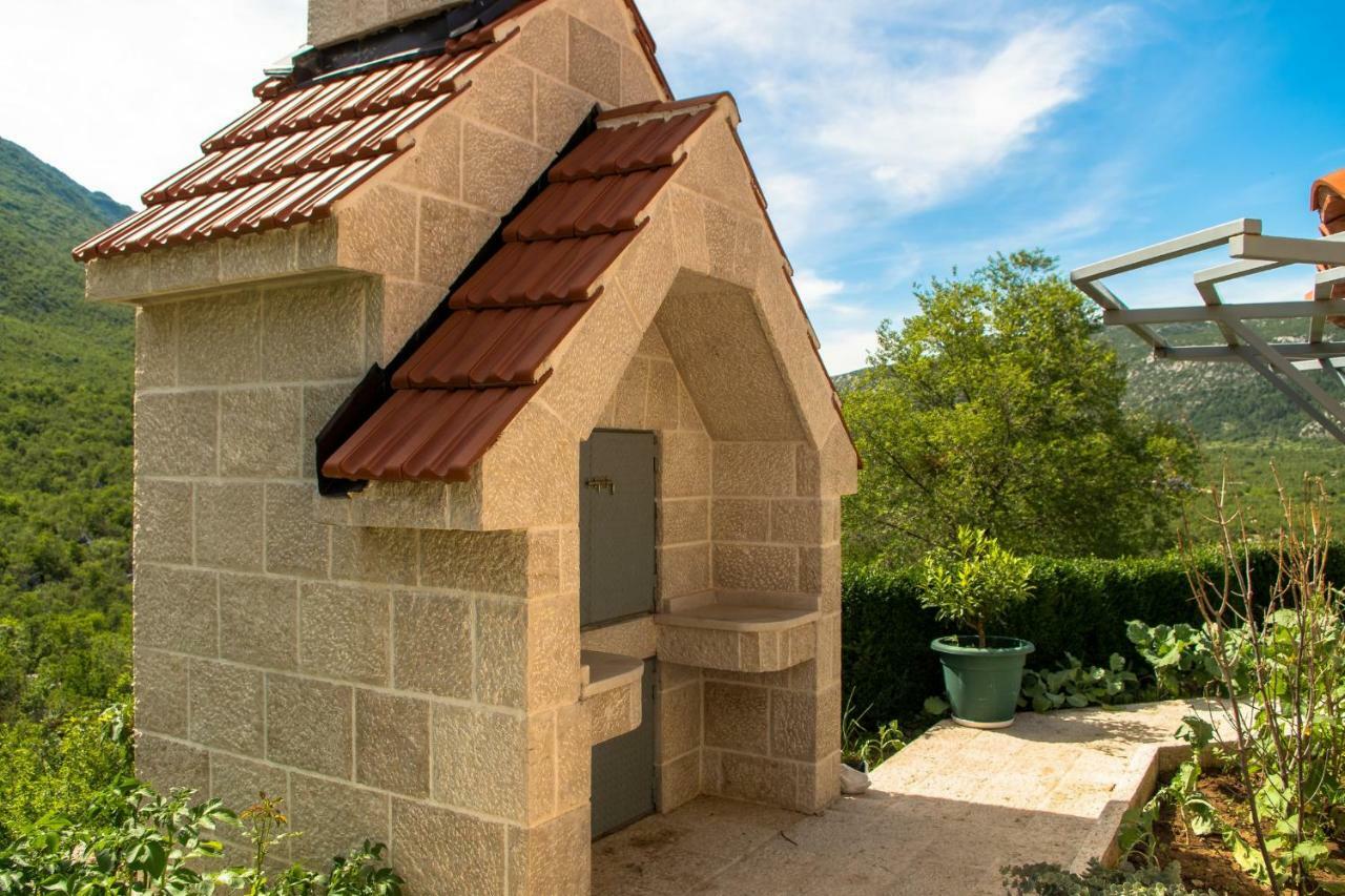 Holiday Home Godinj Donje Rascane Екстериор снимка