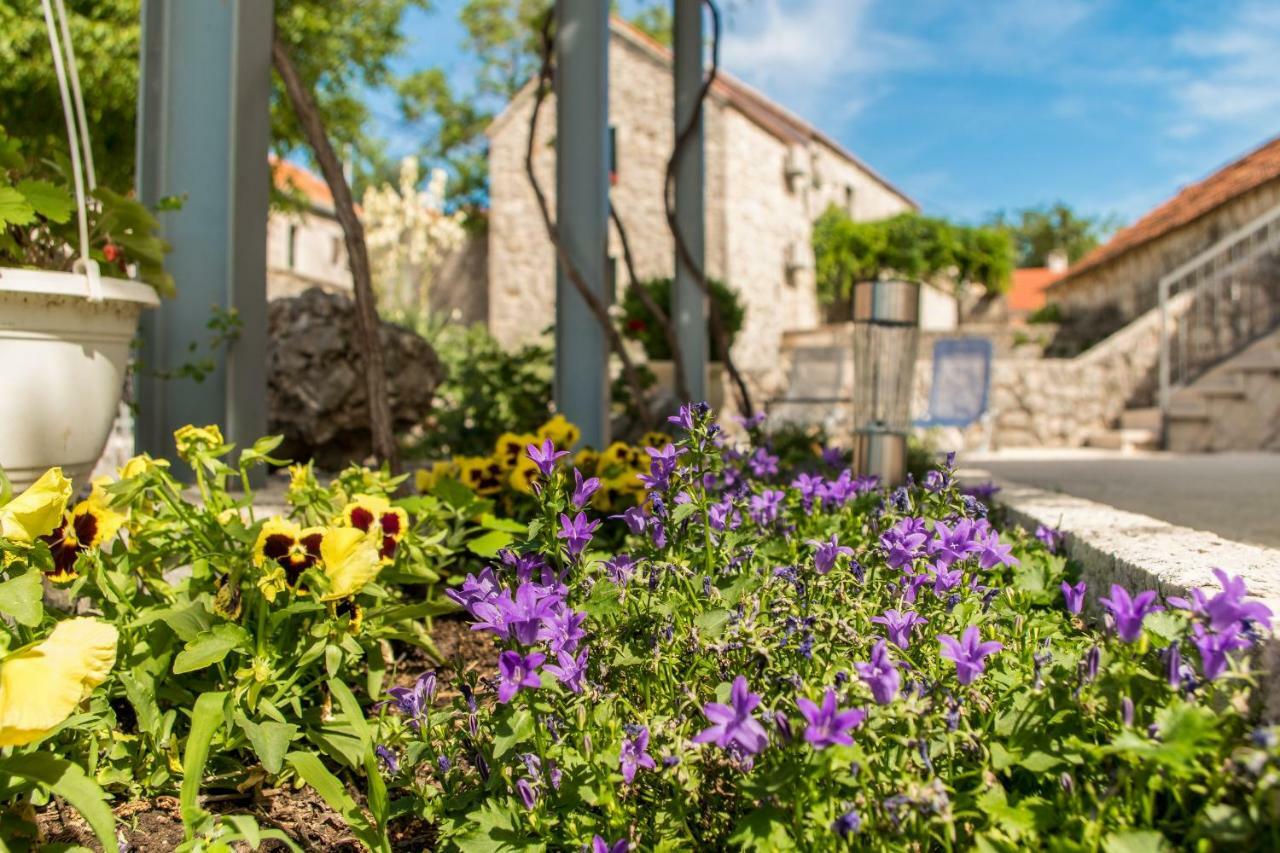 Holiday Home Godinj Donje Rascane Екстериор снимка